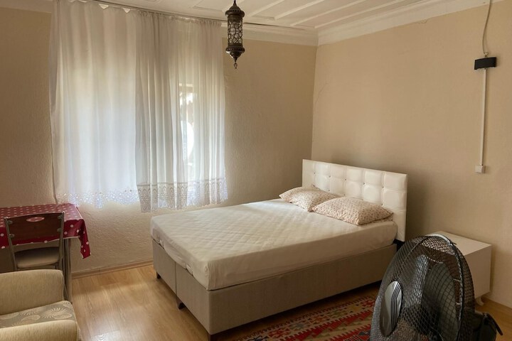 Room 63 of 263