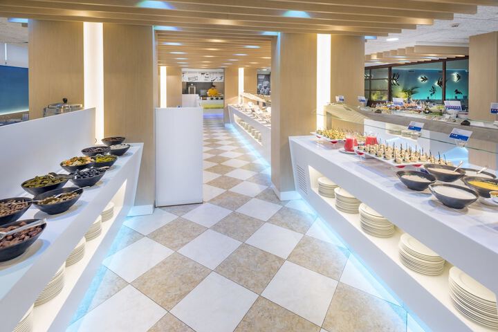 Dining Photos