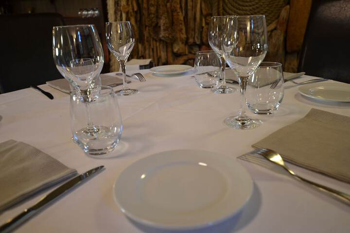 Dining 43 of 72