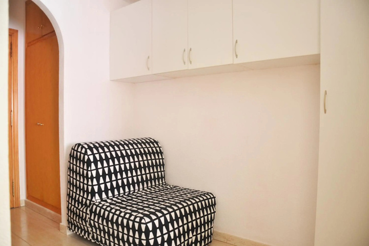 Room 4 of 14
