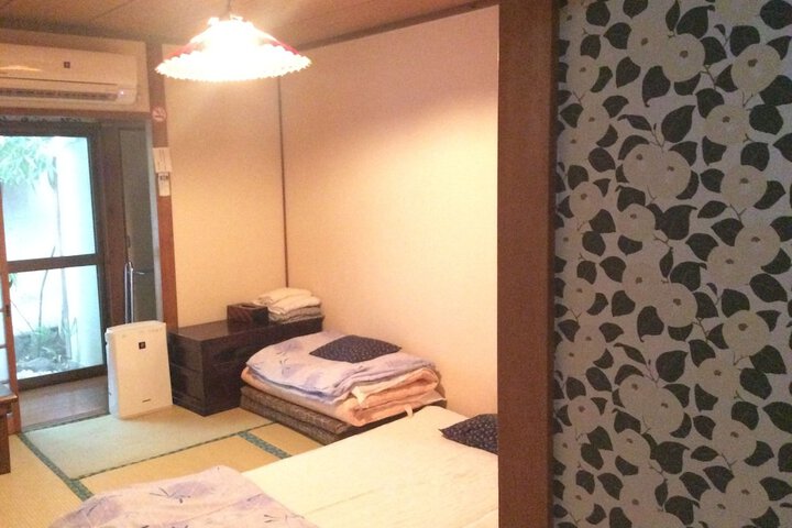 Room 10 of 23