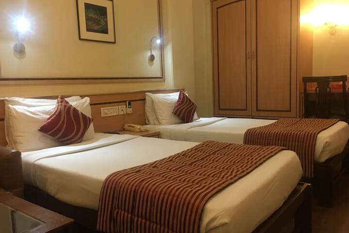 Room 5 of 41
