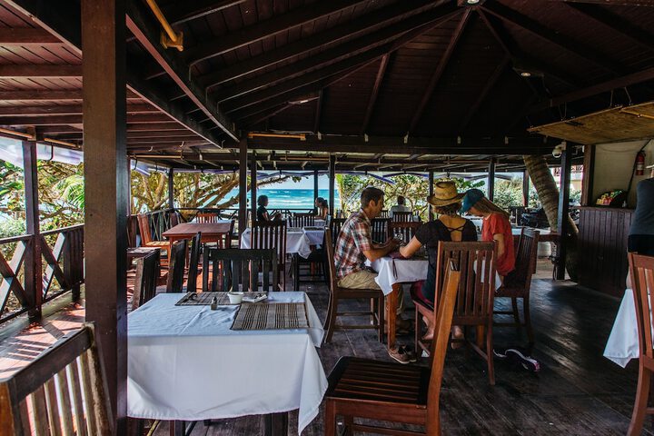Dining 52 of 63