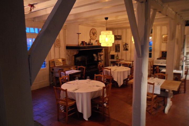 Dining Photos