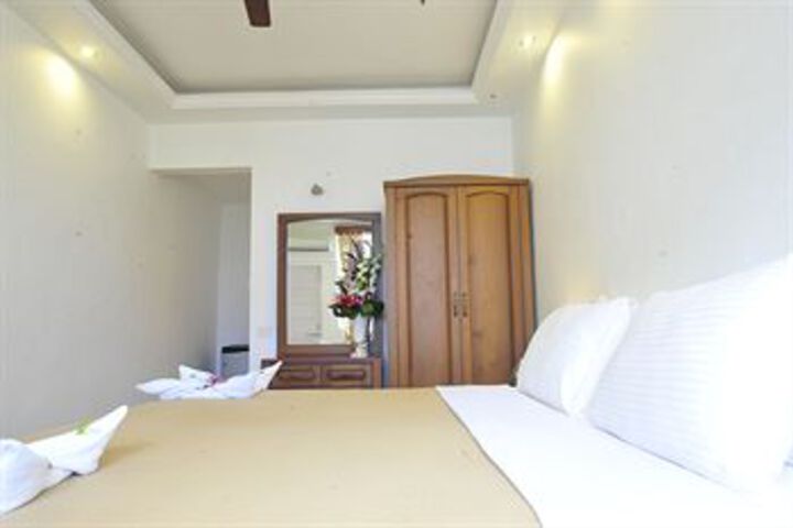 Room 20 of 24
