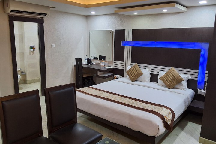 Room 14 of 25