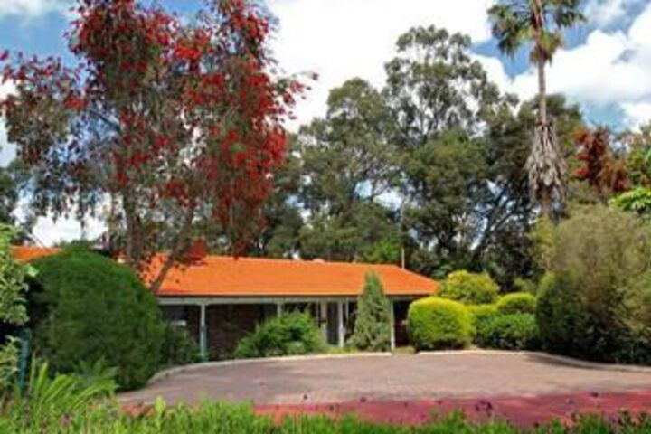 Property Grounds 93 of 111