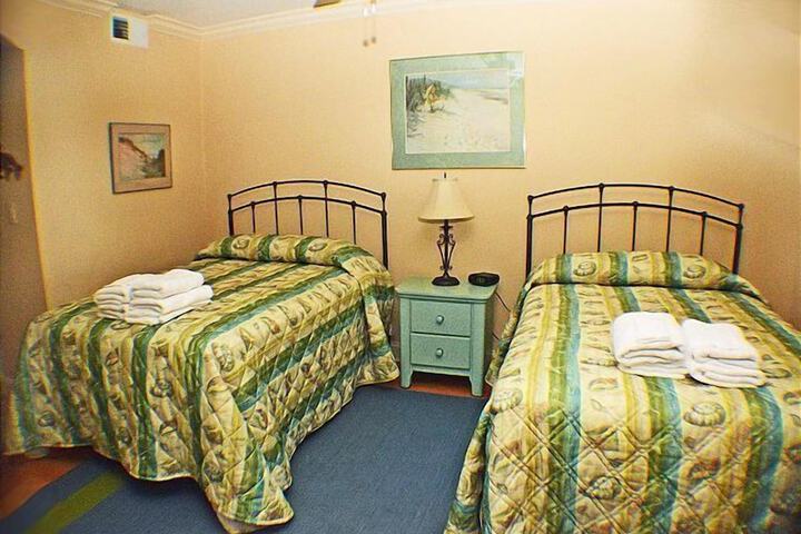 Room 10 of 138