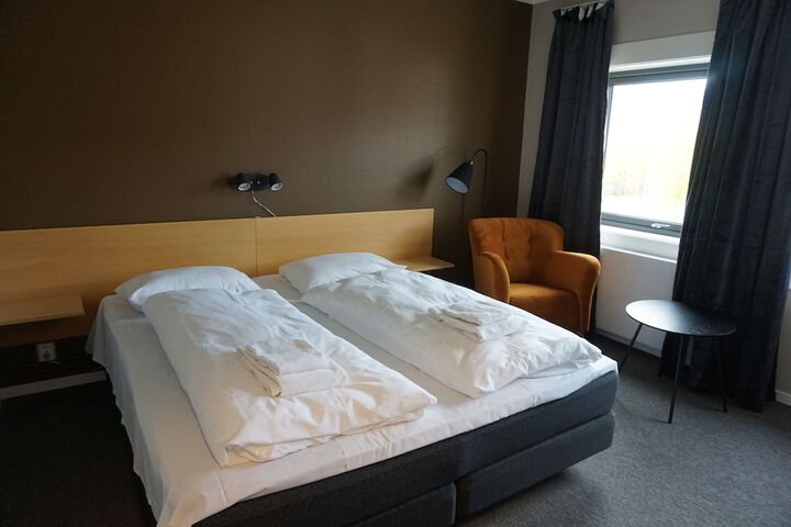Room 4 of 23