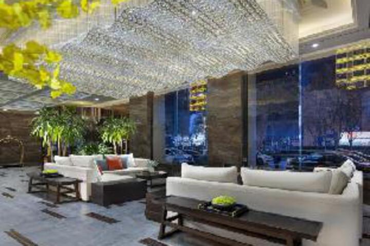 Holiday Inn Dongsheng Li Zhou