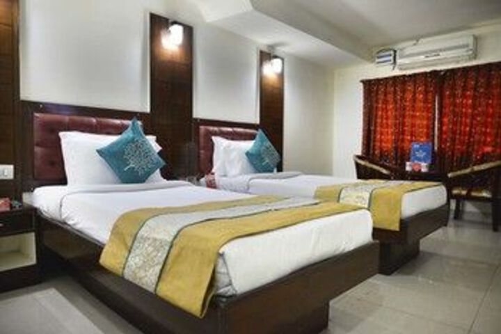 OYO Rooms Masab Tank Flyover