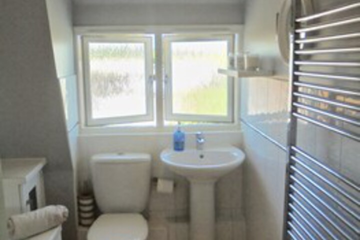Room 4 of 23