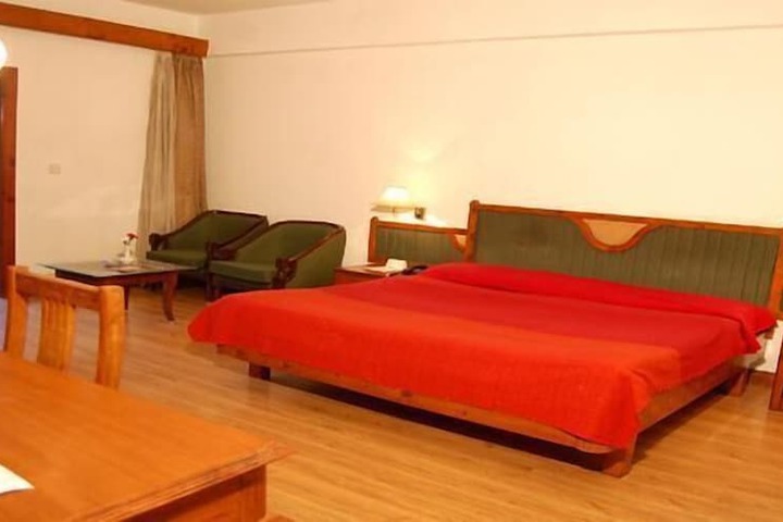 Room 5 of 24