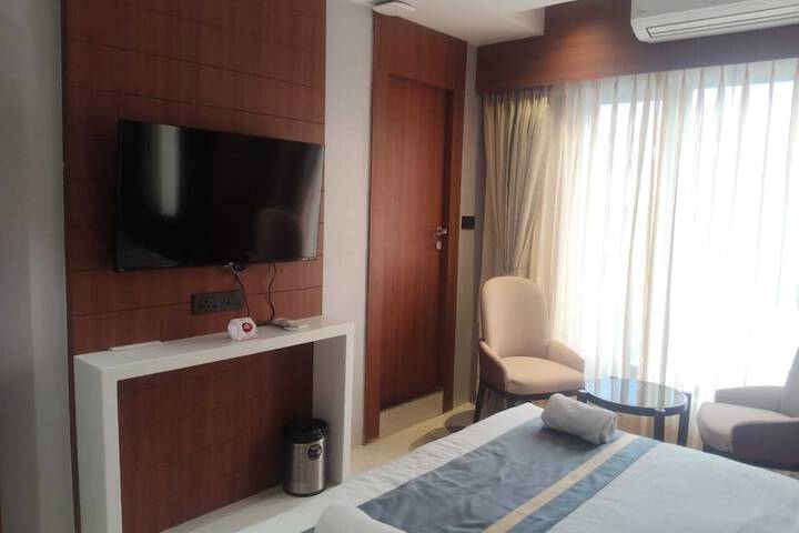 Room 18 of 34