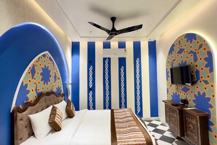 Room 42 of 66