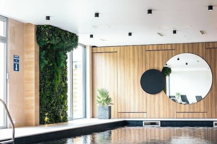 Pool 58 of 75