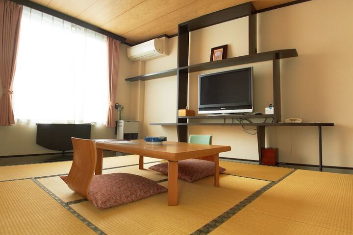 Room 7 of 54