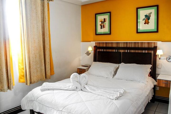 Room 10 of 47