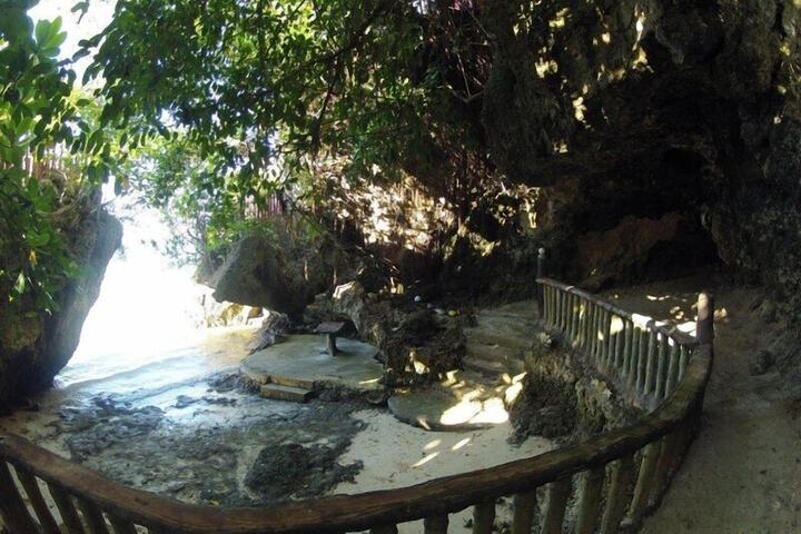 Property Grounds 16 of 28