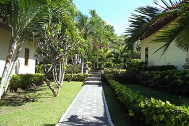 Property Grounds 21 of 30
