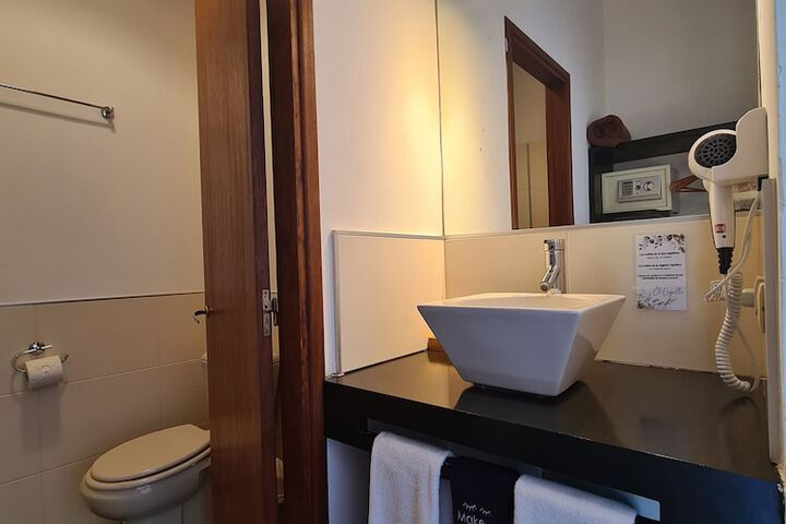 Room 95 of 133