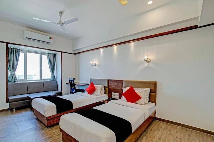 Room 7 of 20