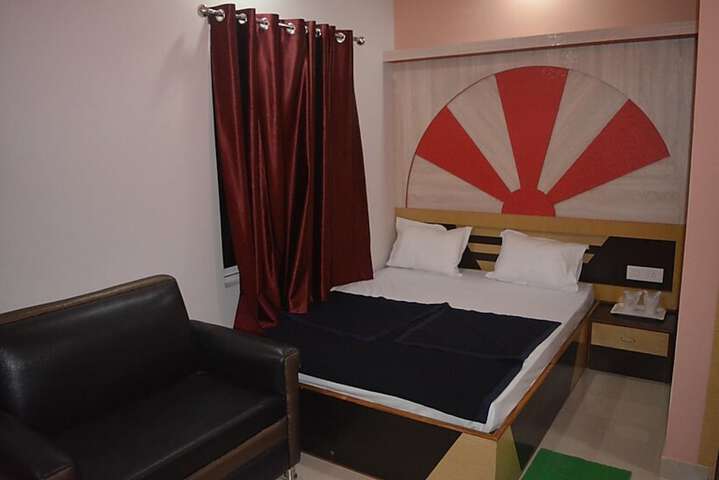 Room 14 of 23