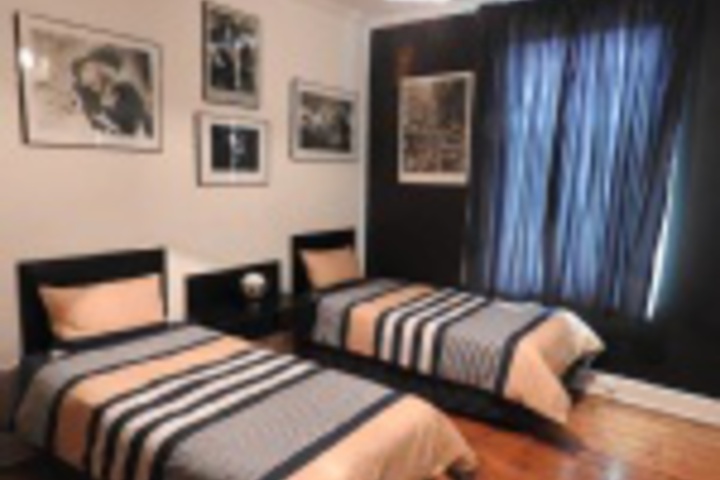 Room 185 of 204