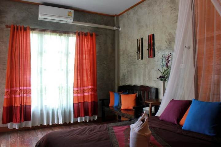 Room 19 of 62