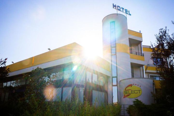 Hotel 54 of 59