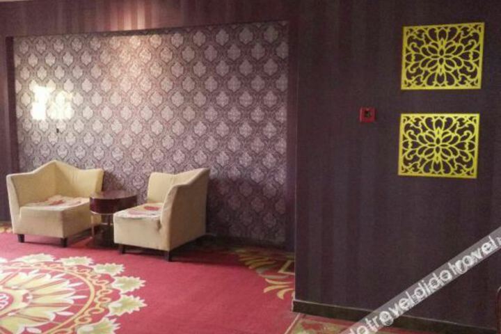 Hotel Interior 12 of 31