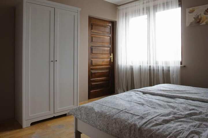 Room 11 of 45
