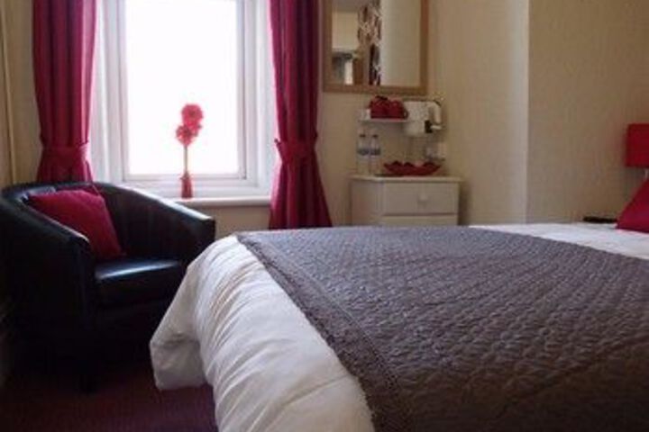 Room 30 of 63