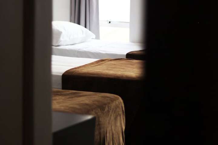 Room 13 of 22