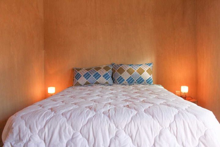 Room 14 of 20