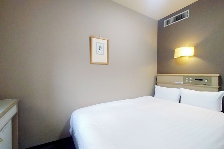 Room 14 of 52