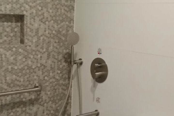 Room 43 of 57