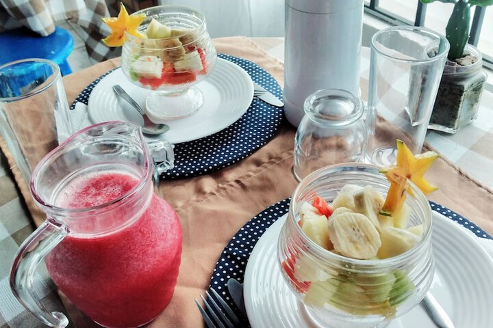 Breakfast/Coffee Service 22 of 26