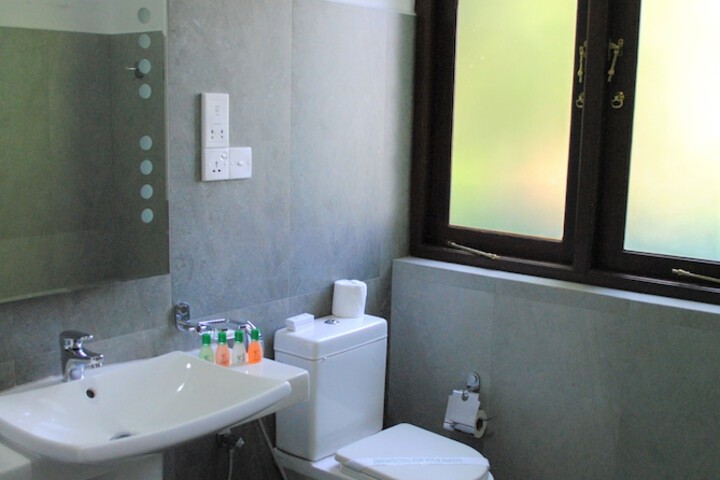 Room 34 of 65