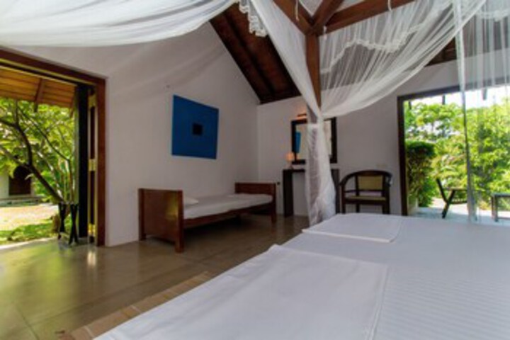 Room 21 of 28