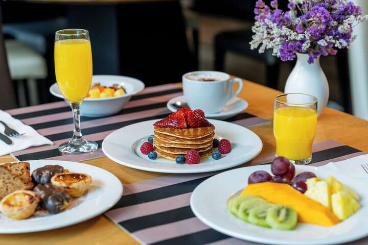 Breakfast/Coffee Service 47 of 59