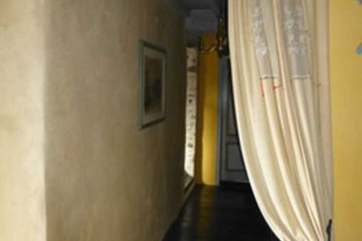 Ballroom/Hall 11 of 16