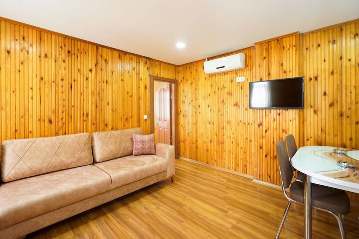 Room 51 of 73