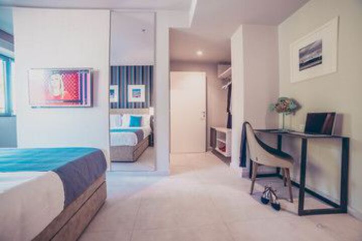 Room 34 of 79