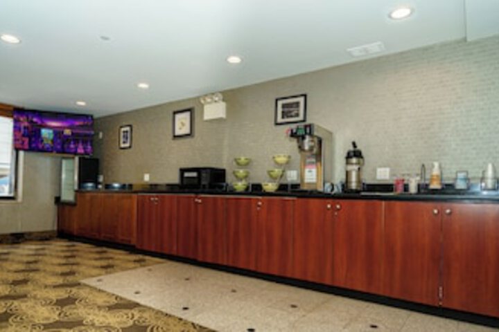 Hotel Interior 13 of 60