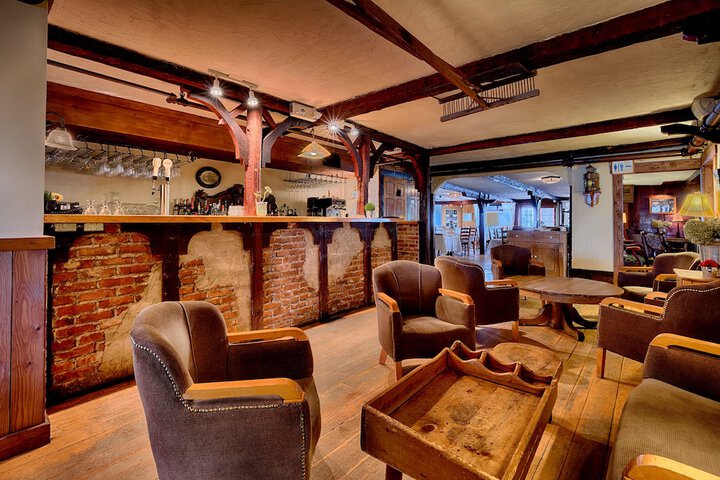 Lounge 59 of 71