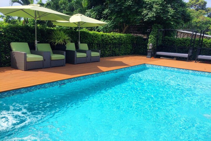 Pool 26 of 58