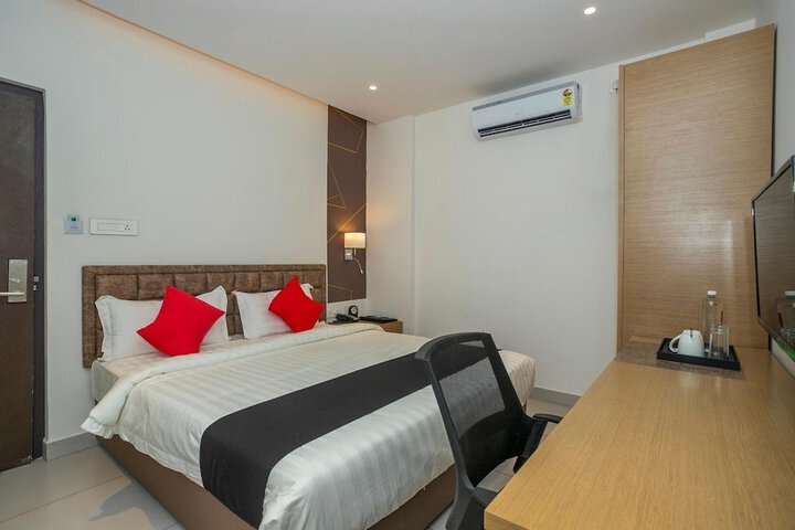 Room 25 of 51