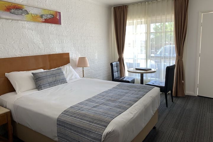 Room 14 of 44