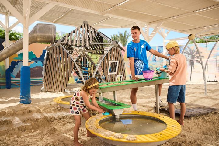 Childrens Activities 68 of 132